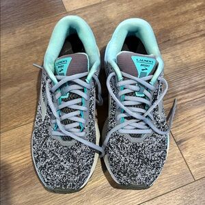 Brooks Women's Launch 5 Black and Teal Athletic Shoes